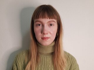 Camshow MaidaAtwood